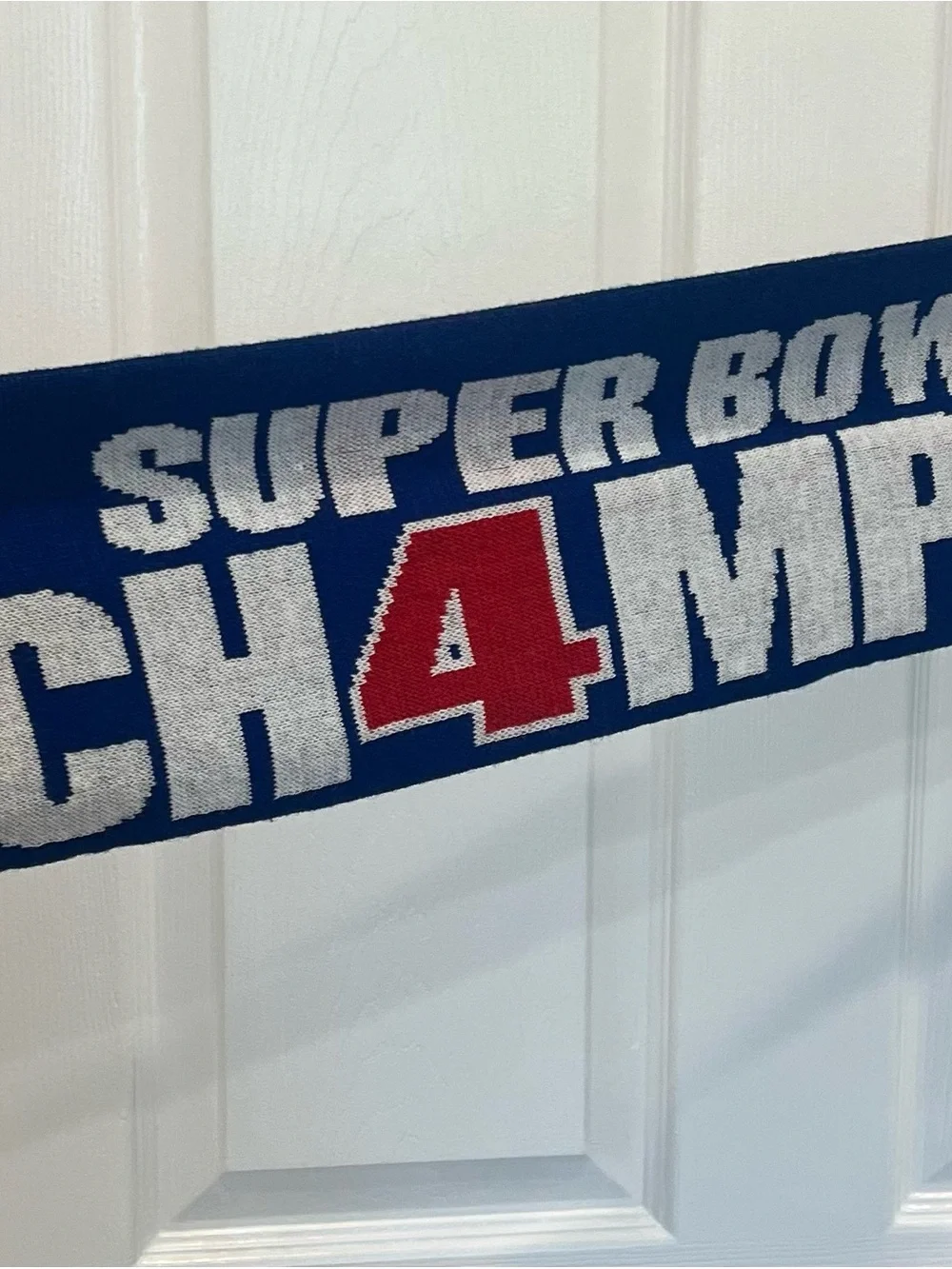 NY Giants Blue Red White Knit Scarf